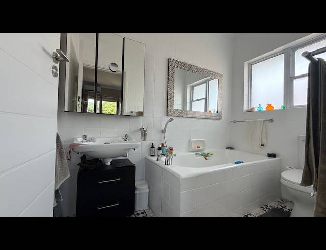 6 BEDROOM MAISONETTE FOR SALE IN MORNINGSIDE